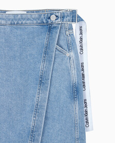 Buy 여성 맥시 데님 랩 스커트 in color 028A CHALKY BLU