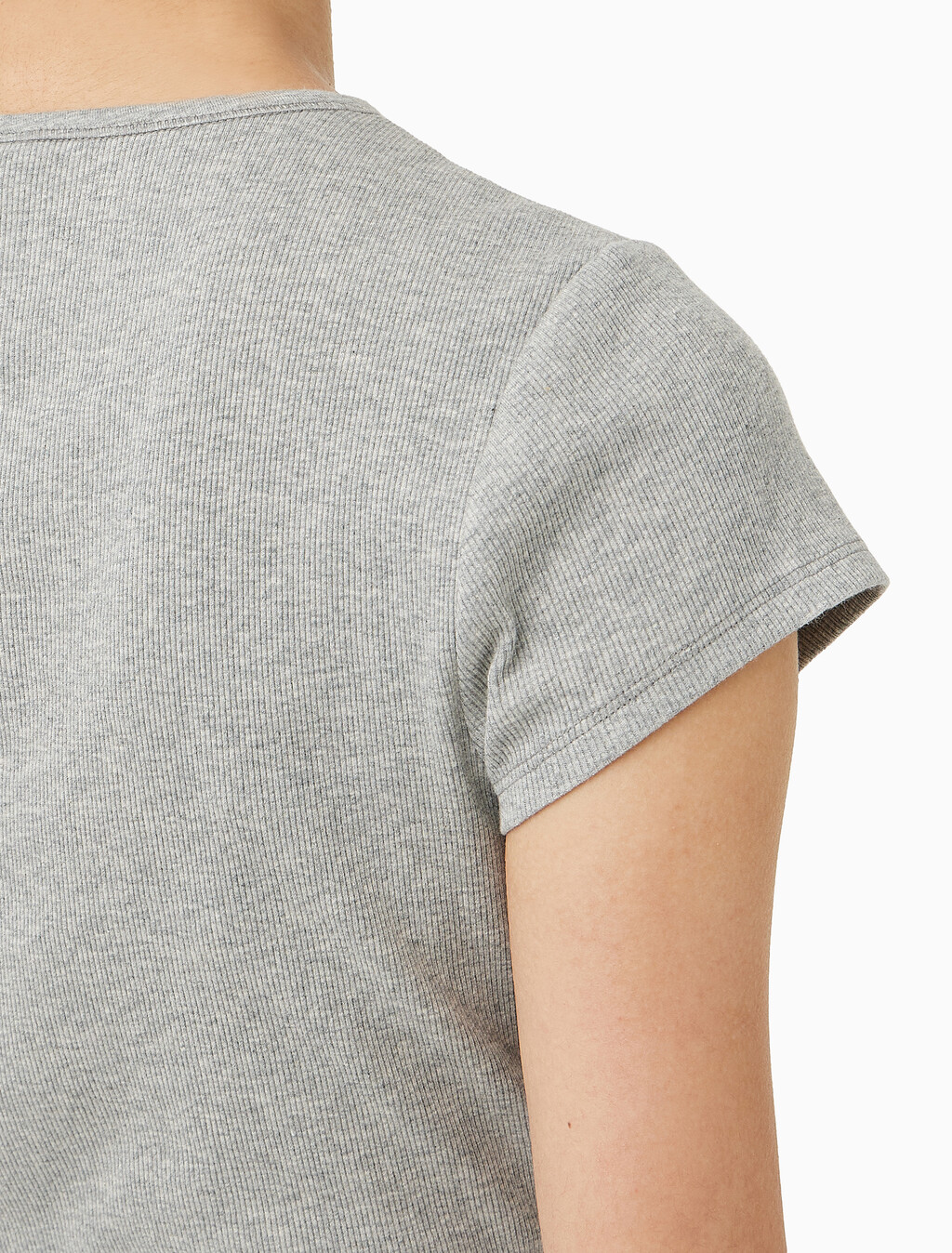 Buy 여성 코튼 스트레치 립 리브드 크롭티 in color GREY HEATHER