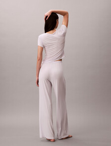 Buy 여성 모달 립 와이드 팬츠 in color LIGHT PURPLE