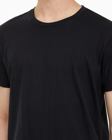 Buy 남성 레귤러핏 솔리드 CK 로고 반팔 티셔츠 in color CK BLACK