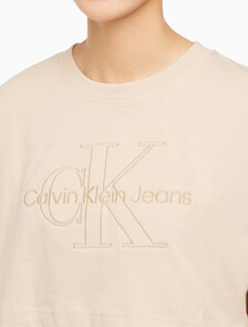 Buy 여성 모노그램 빅로고 크롭 반팔 티셔츠 in color CLASSIC BEIGE