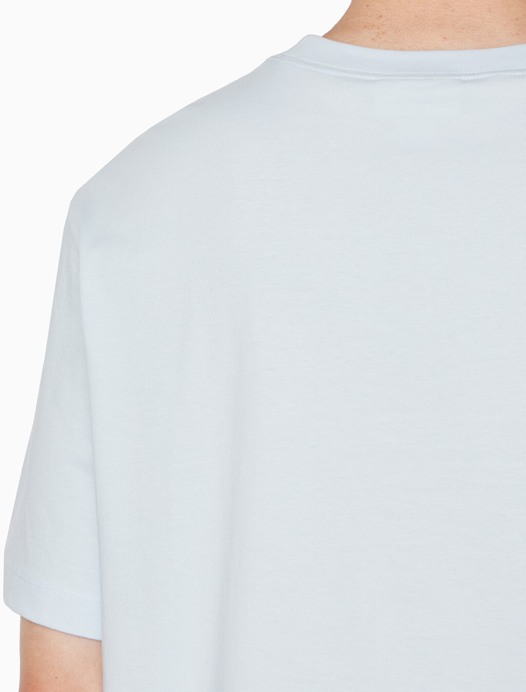 Buy 남성 이지핏 아카이브 로고 반팔 티셔츠 in color LIGHT BLUE