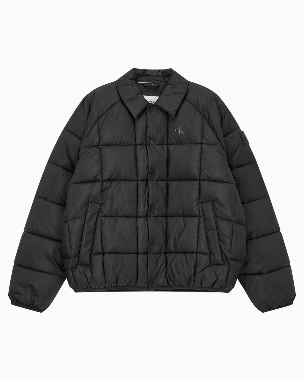 Buy 남성 프리미엄 라인 에센셜 패디드 오버셔츠 in color CK BLACK