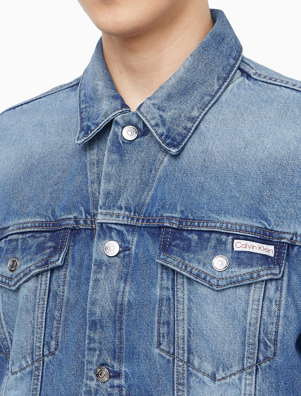 Buy 남성 90S 인디고 시트린 트러커 in color Light blue