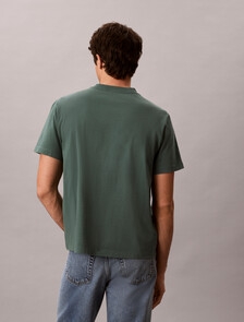 Buy 애시드 워시 모노로고 그래픽 티 in color Green