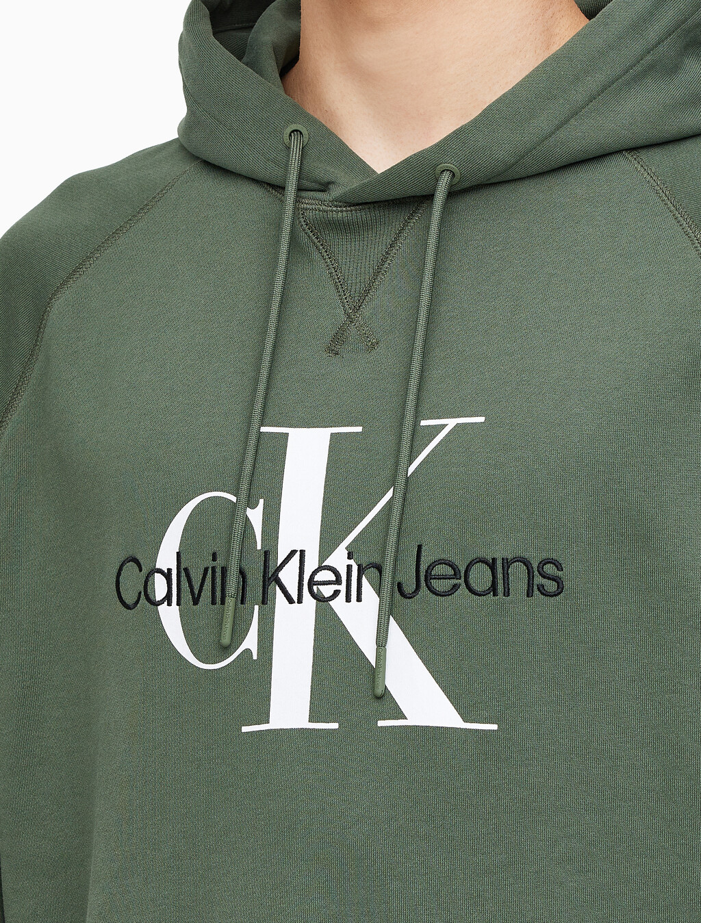 Buy 남성 롱슬리브 릴렉스핏 모노그램로고 후디 in color KHAKI