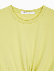 Buy 여성 트위스트 크롭 반팔티 in color YELLOW SAND