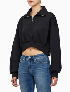 Buy 여성 하프집 엠보스 폴로넥 스웻 in color CK BLACK