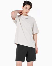 Buy 남성 CK 애슬레틱 릴렉스 핏 반팔 티셔츠 in color WHITE