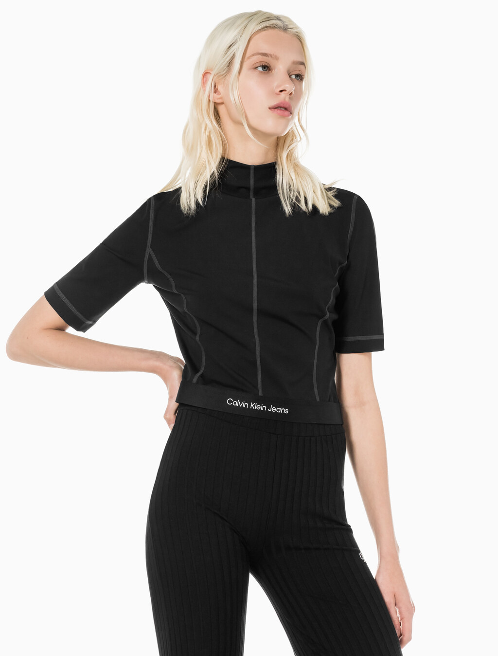 Buy 여성 밴드로고 하이넥 반팔 티셔츠 in color CK BLACK