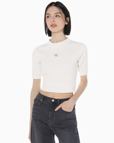 Buy 여성 모노그램 로고 뱃지 립 슬림핏 반팔 티셔츠 in color WHITE