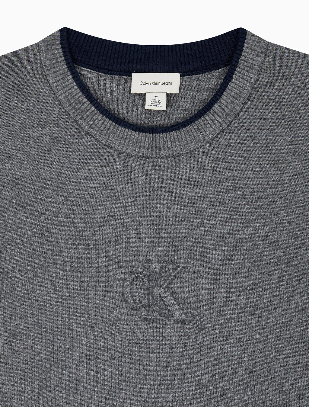 Buy 남성 엠보스드 로고 크루넥 스웨터 in color MEDIUM GREY HEATHER