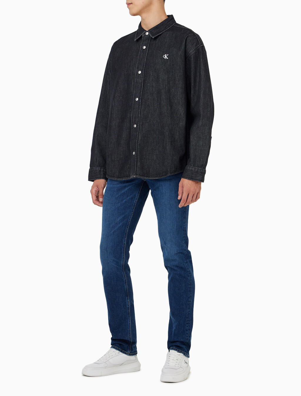 Buy 남성 릴렉스핏 데님 셔츠 in color WASHED BLACK LOGO LACE