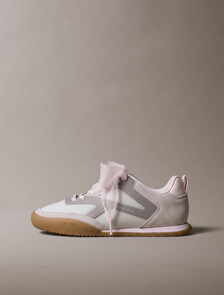 Buy 여성 로우 프로 러너 루나 스웨이드 젤리 레이스 스니커즈 in color Pearl Grey/Formal Grey/Lilac/Gum