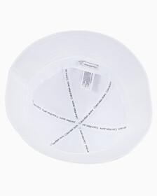 Buy 남녀공용 CK 엠브로이더리 로고 버킷햇 in color BRIGHT WHITE