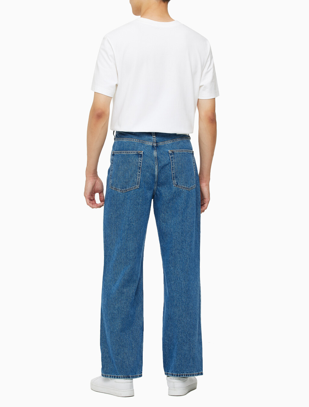 Buy 남성 와이드핏 미드블루 데님 in color MID BLUE BACK EMBRO
