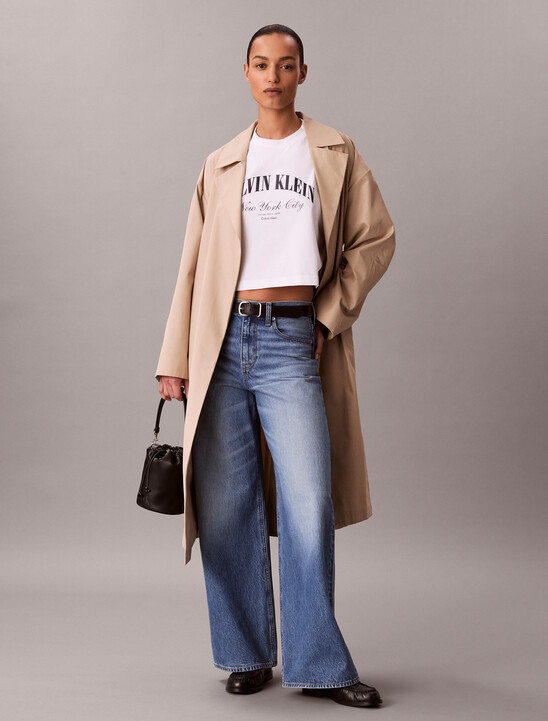 여성 크롭드 박시 헤리티지 체스트 로고 티