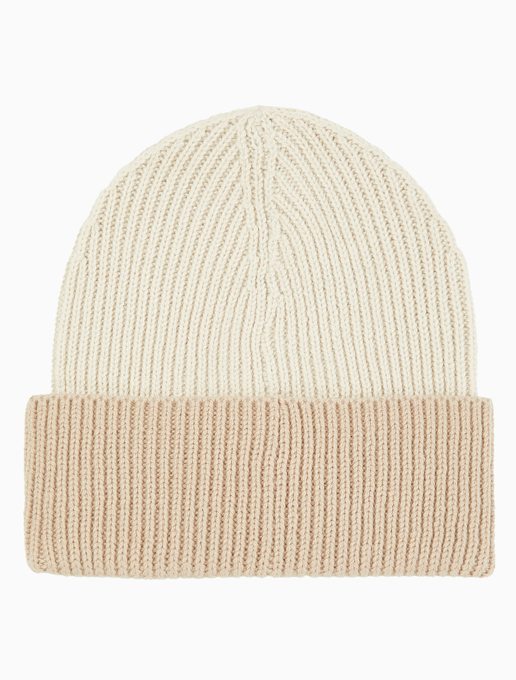 Buy 남녀공용  투톤 컬러 로고 패치 비니 in color CHALK