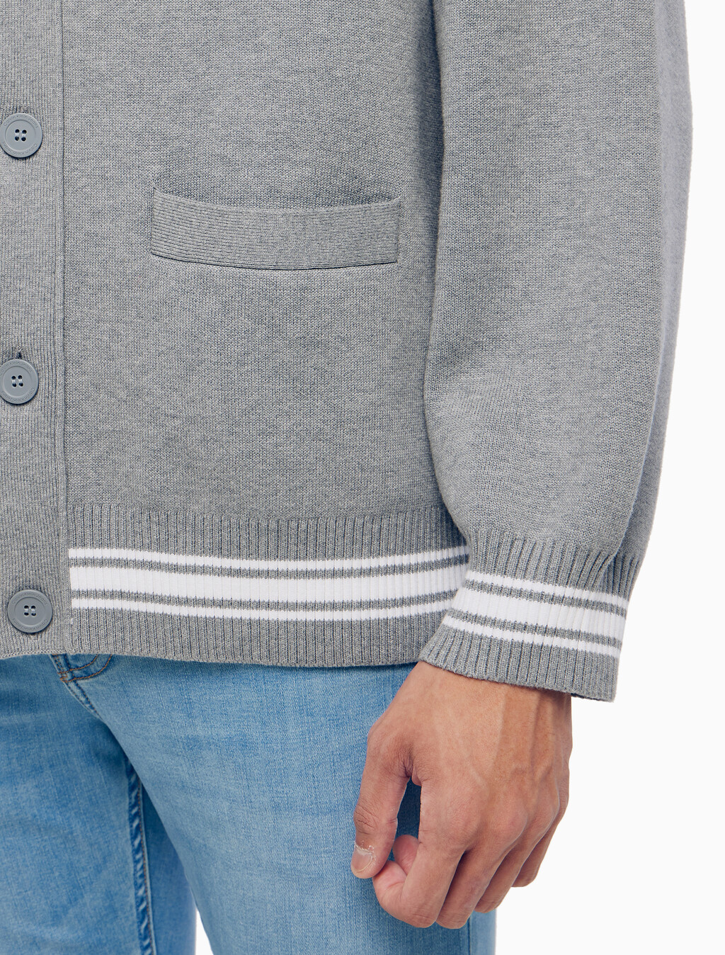 Buy 남성 바시티 가디건 스웨터 in color MID GREY HEATHER