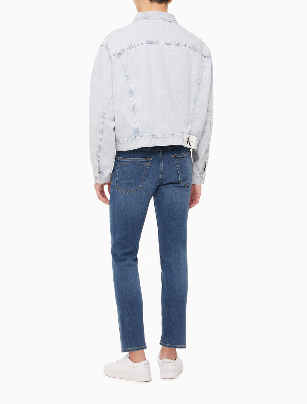 Buy 남성 오버사이즈핏 박시 크롭 데님 재킷 in color CHALKY BLUE