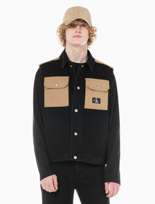 Buy 남성 캔버스 포켓 데님 베스트 in color WASHED BLACK LOGO LACE