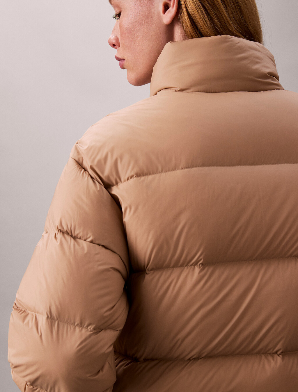 Buy 여성 셔닐 로고 푸퍼 다운 in color CAMEL