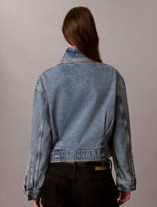 Buy 여성 크롭 데님 유틸리티 자켓 in color TATTERED LAPIS