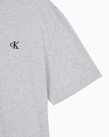 Buy 남성 릴렉스핏 아카이브 로고 크루넥 반팔 티셔츠 in color HEROIC GREY HEATHER