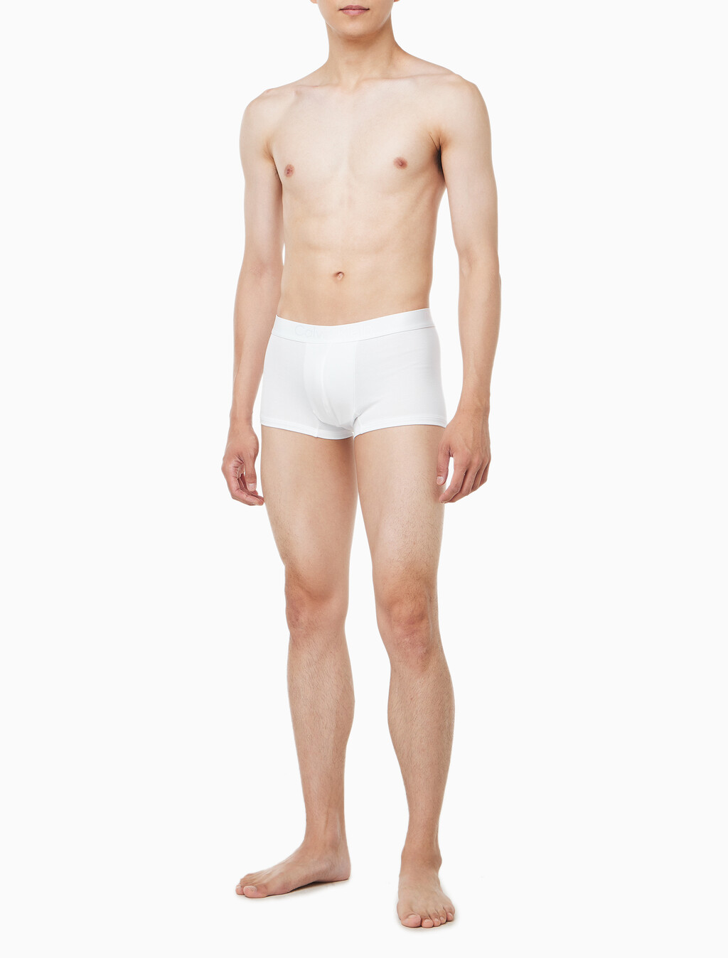 Buy 남성 CK 블랙 코튼 트렁크 in color WHITE