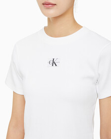 Buy 여성 로고 뱃지 크롭 반팔 티셔츠 in color BRIGHT WHITE
