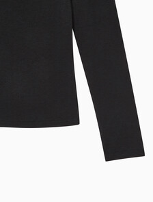 Buy 여성 롱슬리브 레이어드 탑 in color CK BLACK