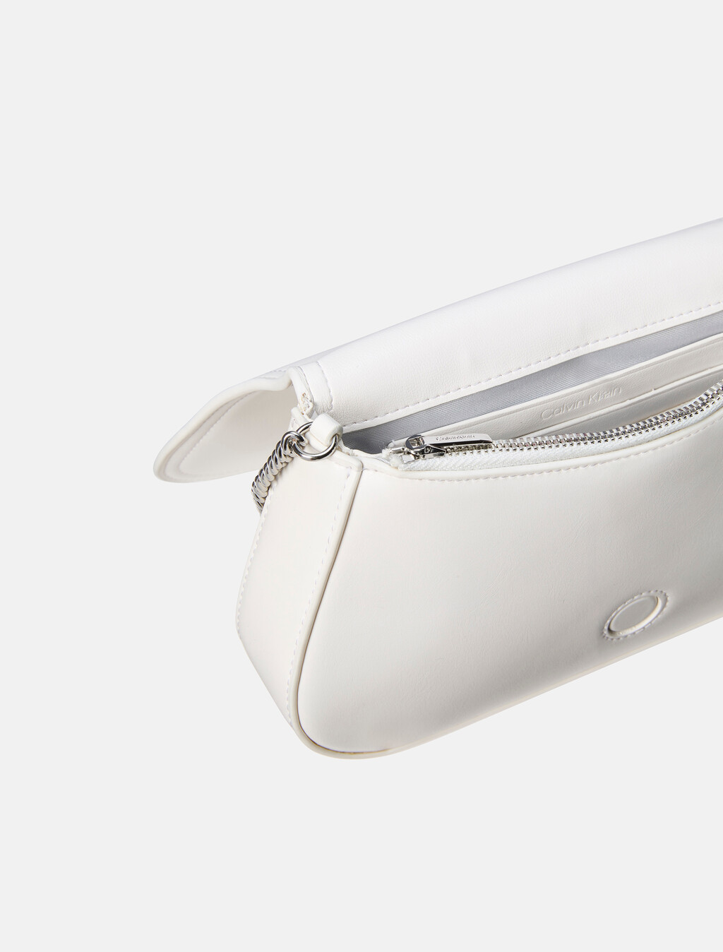 Buy 여성 하드웨어 모노그램 미디움 체인 지갑 in color White Alyssum