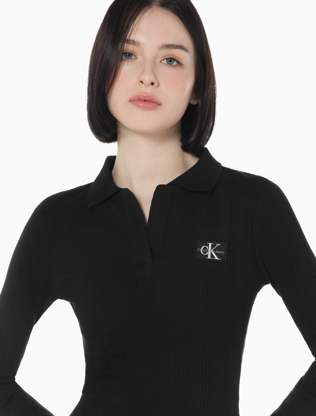 Buy 여성 모노그램 로고 뱃지 폴로 카라 립 원피스 in color CK BLACK