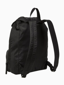 Buy 여성 포켓 나일론 플랩 백팩 in color BLACK