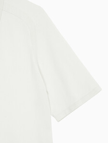 Buy 남성 숏슬리브 테크 니트 폴로 스웨터 in color VAPOROUS GRAY