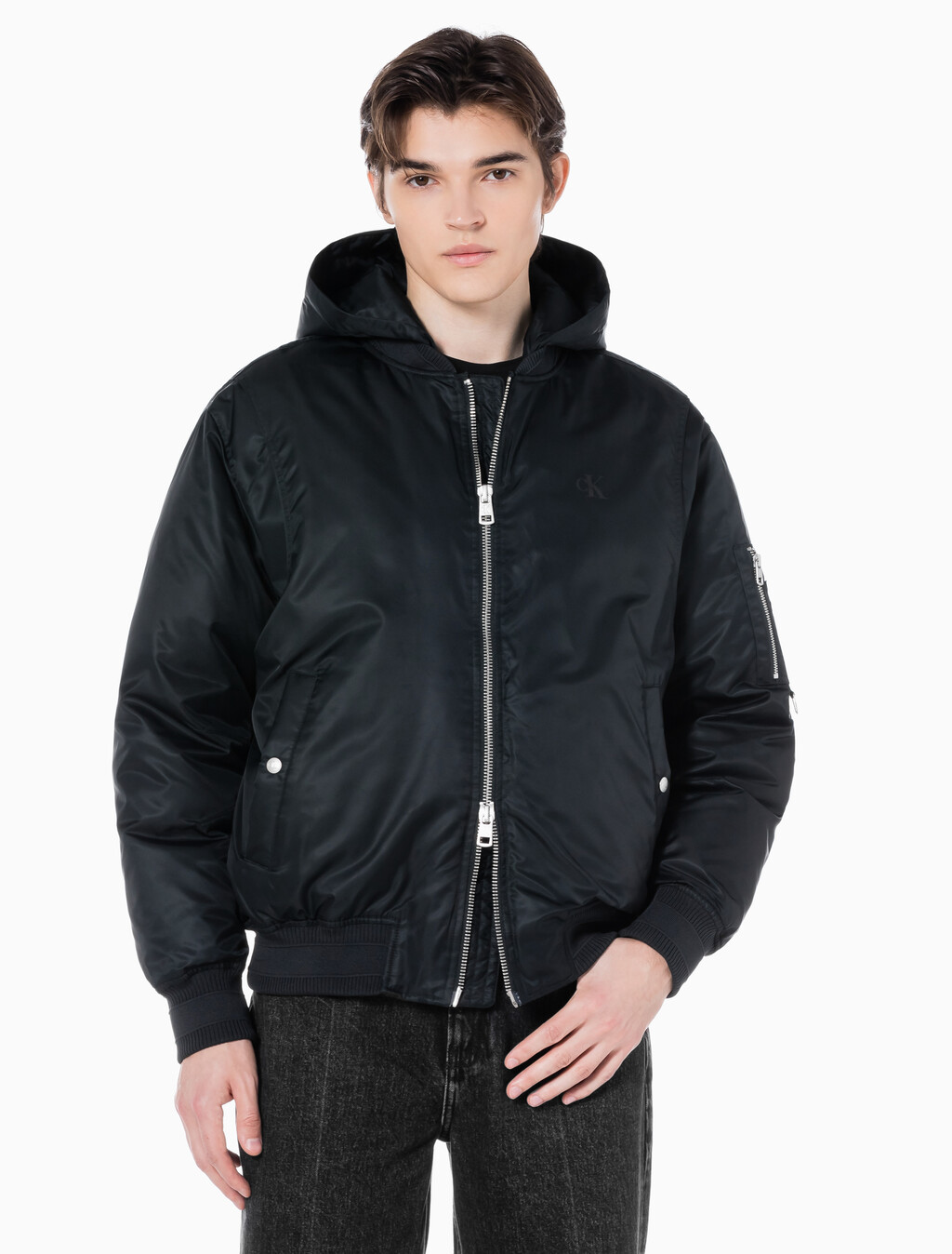 Buy 남성 후디 보머 다운 자켓 in color CK BLACK