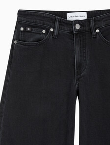 Buy 여성 로우라이즈 배기핏 블랙 데님 in color WASHED BLACK LOGO LACE