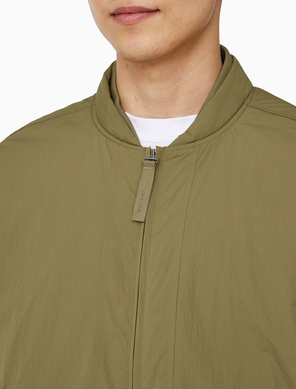 Buy 남성 릴렉스핏 패디드 기능성 봄버 자켓 in color OLIVE