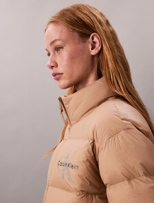 Buy 여성 셔닐 로고 푸퍼 다운 in color CAMEL