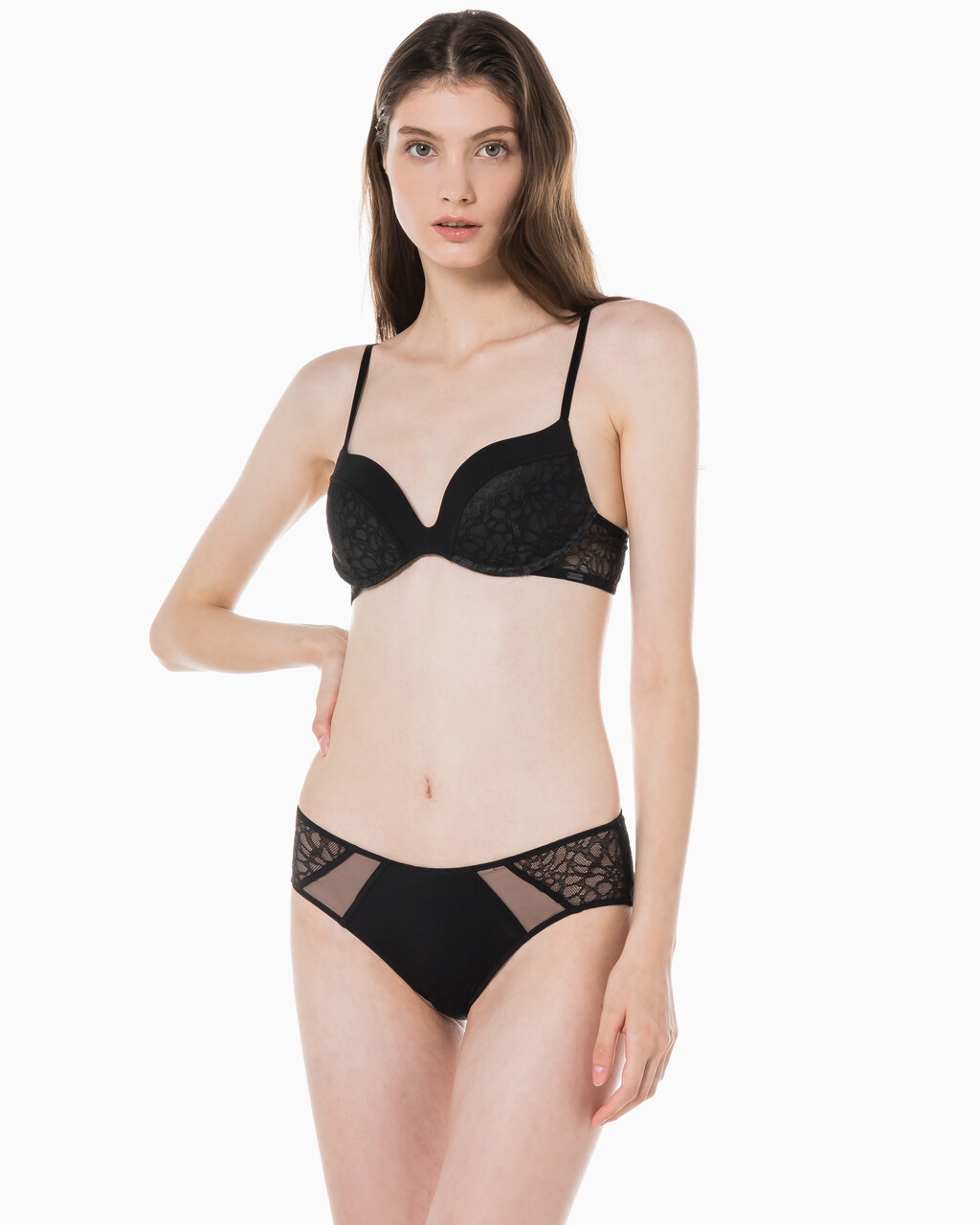 Buy 여성 CK 블랙 그래픽 레이스 AF 힙스터 팬티 in color BLACK