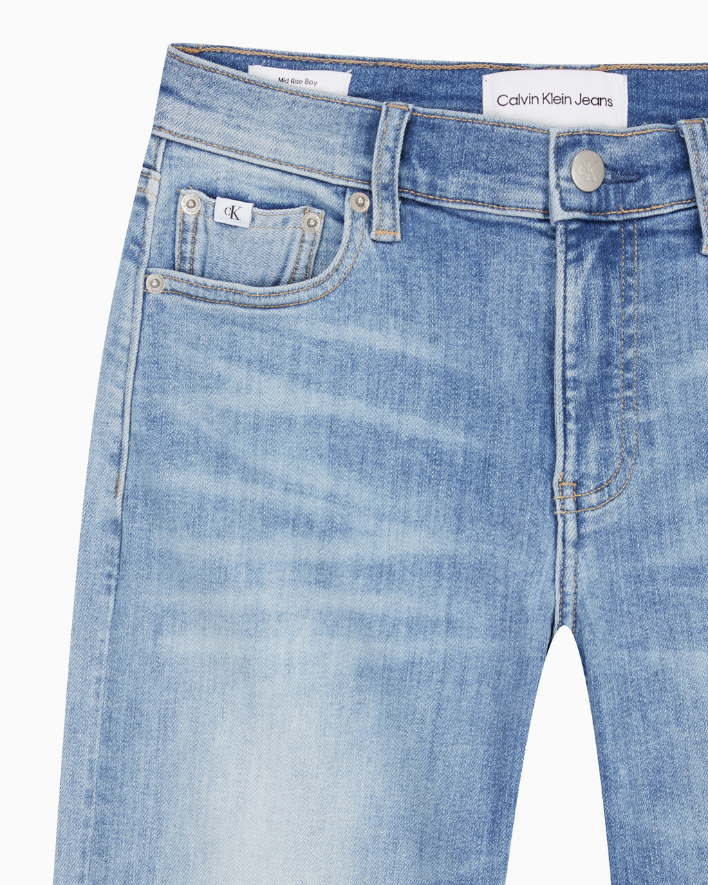 Buy 여성 보이핏 미드블루  데님 in color MID BLUE BACK EMBRO