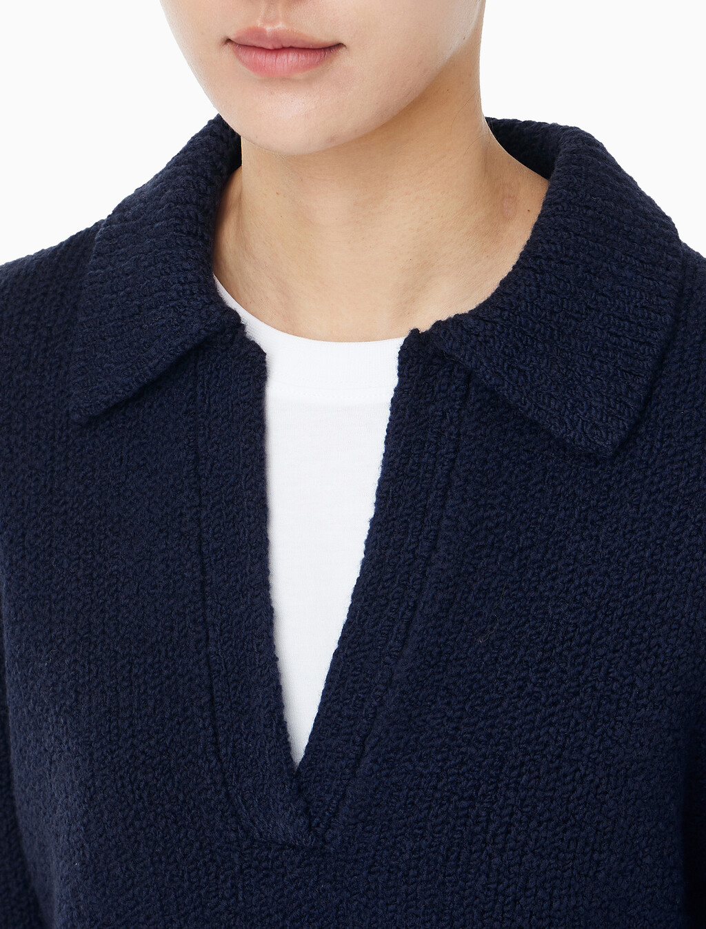 Buy 여성 L/S 부클레 폴로 in color DARK SAPPHIRE