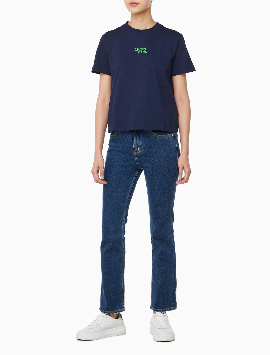 Buy 여성 플럭 로고 반팔 티셔츠 in color BARITONE BLUE