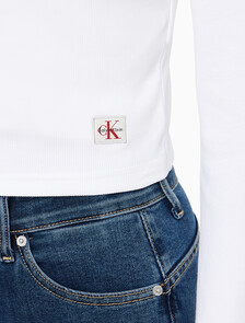 Buy 여성 우븐라벨 베이비립 가디건 in color BRIGHT WHITE