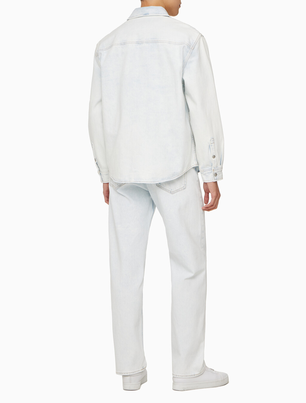 Buy 남성 릴렉스핏 데님 셔츠 in color CHALKY BLUE