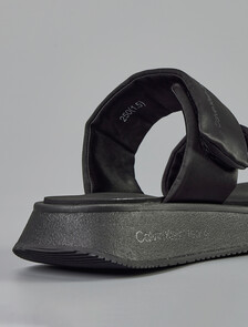 Buy 여성 바리 샌들 in color CK BLACK