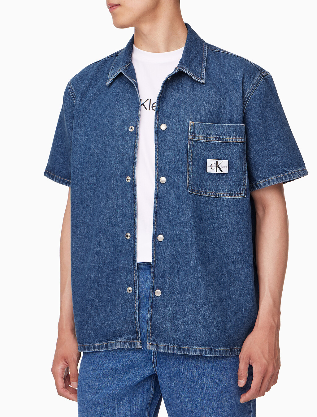 Buy 남성 데님 캠프 반팔 셔츠 in color MID BLUE BACK EMBRO