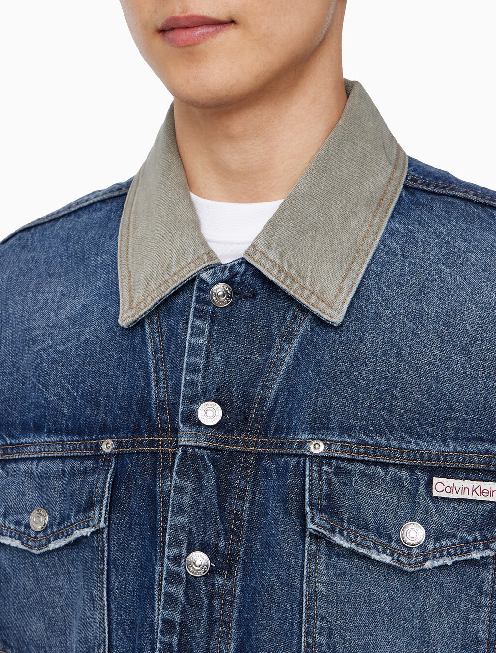 Buy 남성 80's 아이콘 다크블루 데님 자켓 in color DARK BLUE