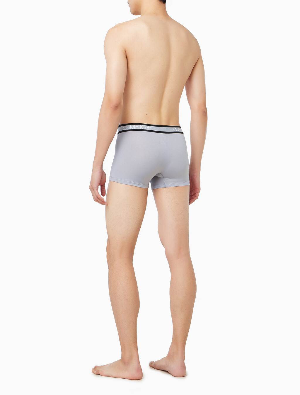 Buy 남성 아이콘 엑티브 메쉬 트렁크 in color Grey