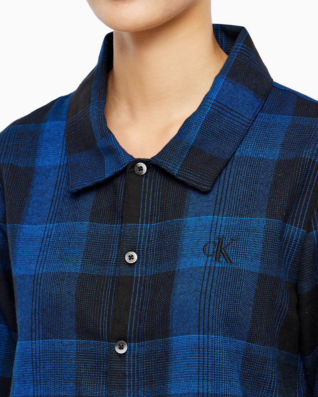 Buy 여성 플란넬 파자마 롱슬리브 탑 in color BLACK FLANNEL
